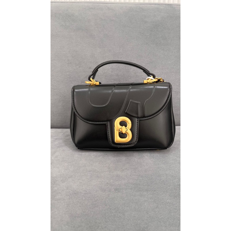 ALMA FLAP BAG SMOOTH FINISH BUTTONSCARVES