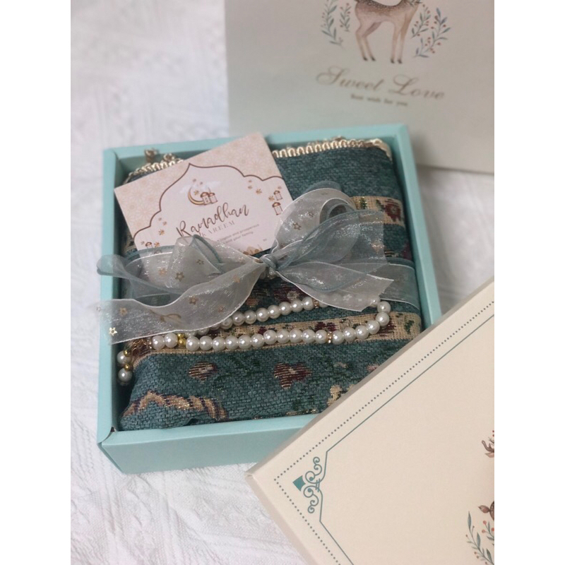 

KADO ULANG TAHUN KADO PERNIKAHAN WEDDING GIFT KADO GURU