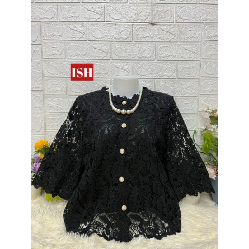 BLUS FULL BROKAT BANGKO AN AN JUMBO KANCING DEPAN LAPIS