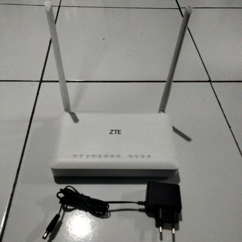 Router ZTE F670L