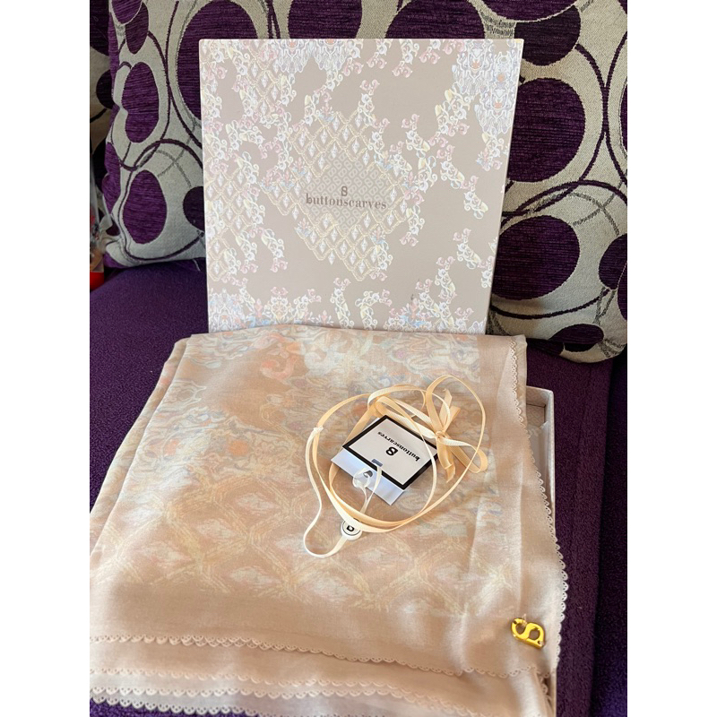 preloved buttonscarves granada cream tan
