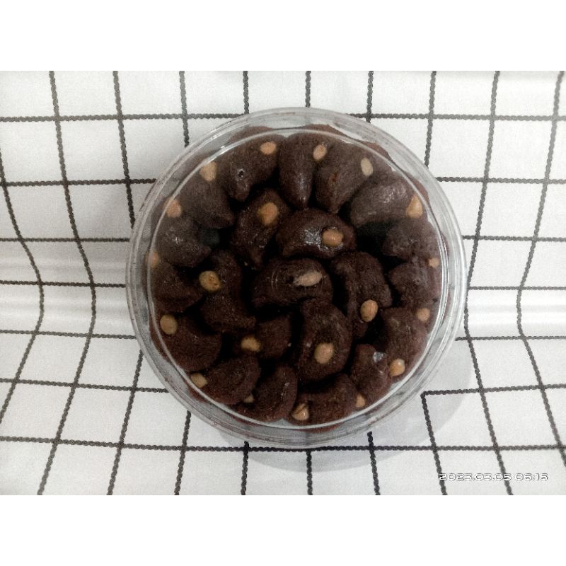 

kacang coklat