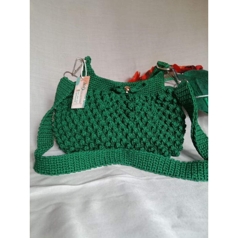 TAS RAJUT CANTIK WANITA HARGA RP 200.000