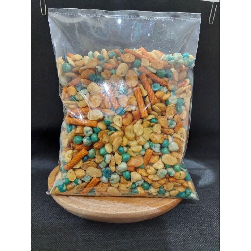 

SNACK KACANG CAMPUR MIXED NUT 400 gram