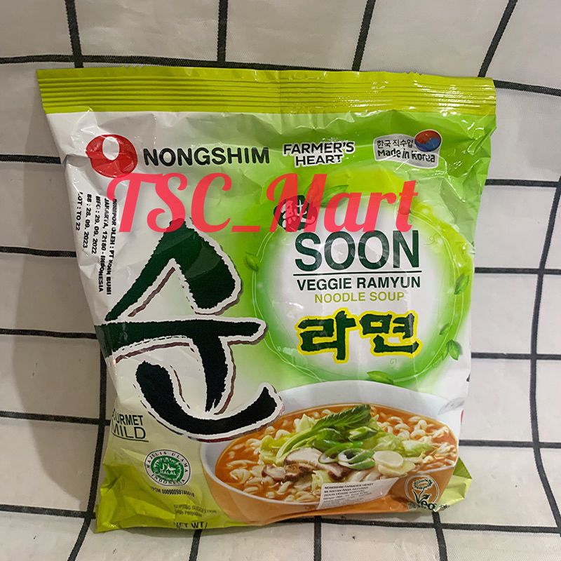 

NongShim Soon Veggie Ramyun Noodle Soup 112gr NongShim Soon Ramyun Nongshim Ramen Veggie