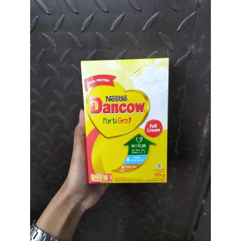 

Dancow fullcream 195gr /susu bubuk /tepung susu