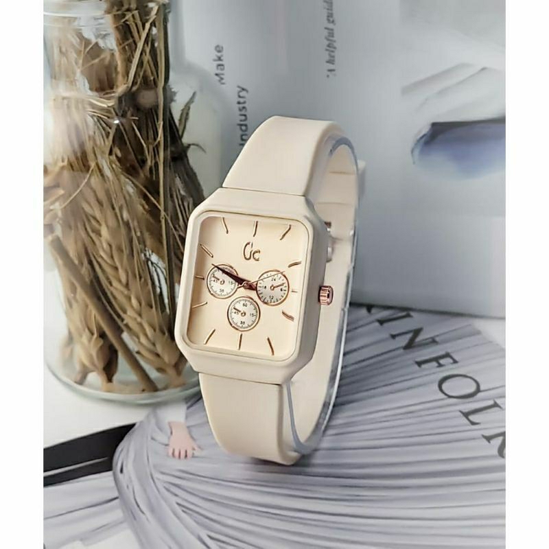 Jam Tangan GC Pria Wanita Analog Strap Halus Rubber Free Box Baterai Cadangan