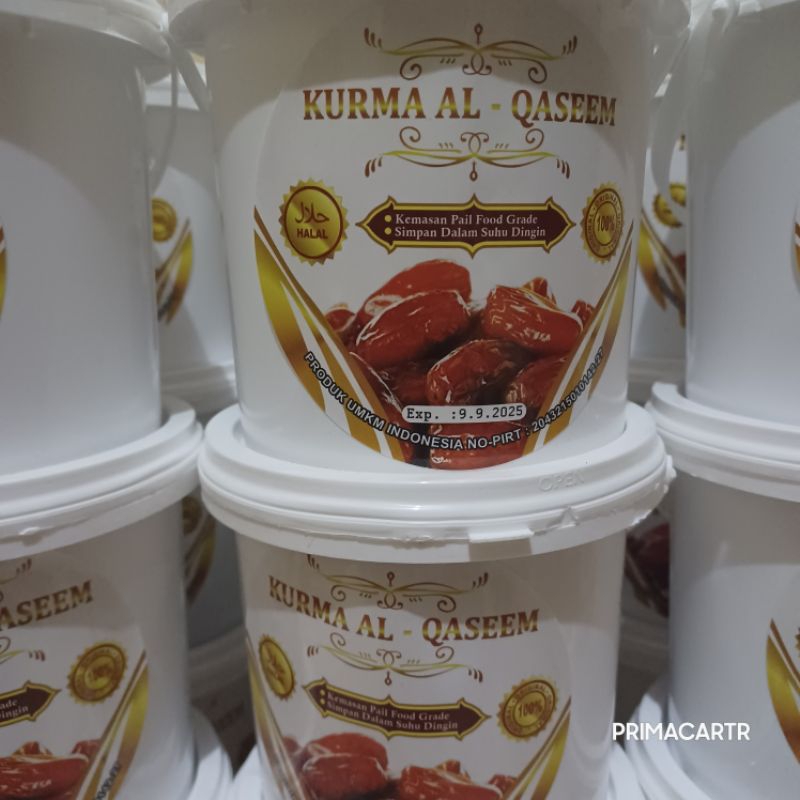 

KURMA AL-QASEEM KEMASAN EMBER 700GR