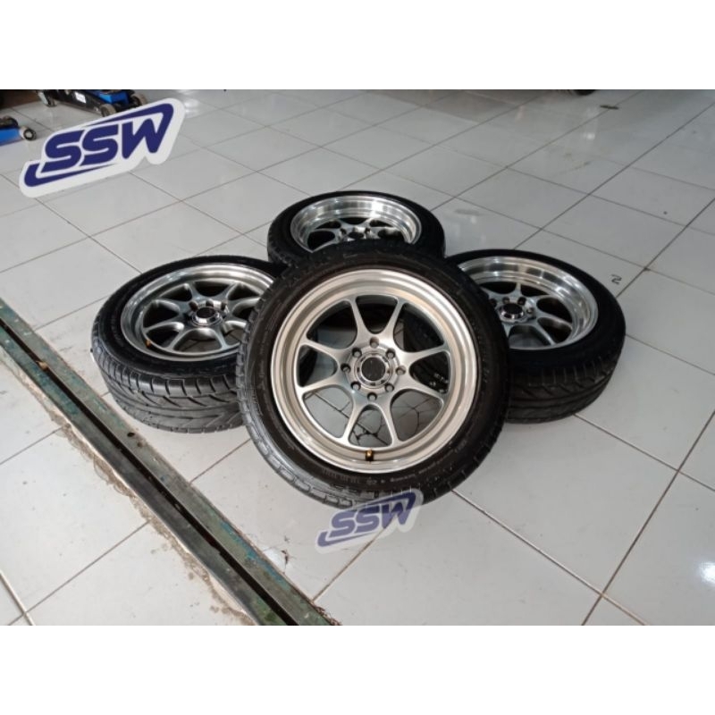 Pelek Seken Murah Ring 15 XXR Baut 4x100/114,3 Silver Ban 185 55 R15