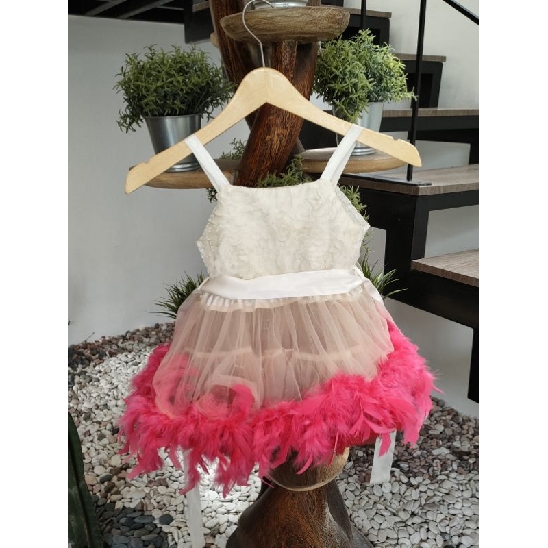 Gaun anak perempuan bulu pink