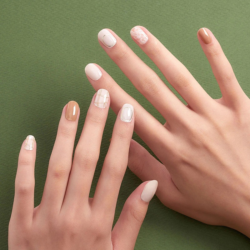 DASHING DIVA Gloss Gel Nail Sticker