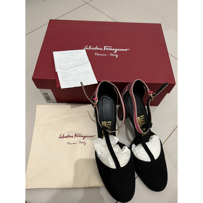 Preloved Heels Salvatore Ferragamo
