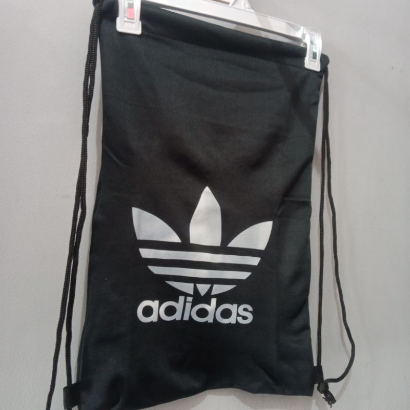 Tas Serut Gymsack String Bag Adidas Hitam Kain Anti Air Tas Sepatu Bola Futsal Voli Olahraga