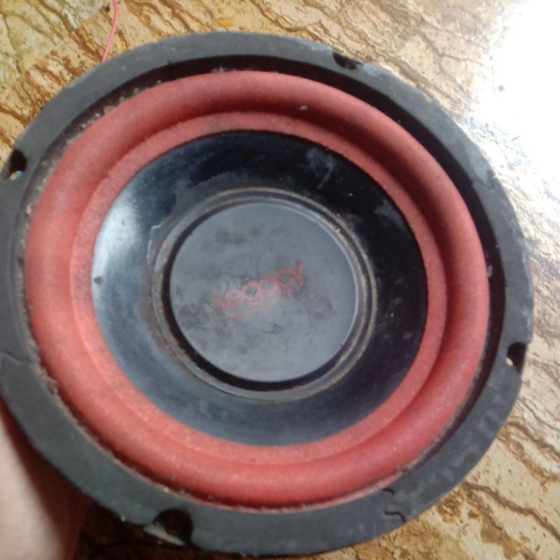 Speaker Subwoofer Legacy 6 Inch bekas