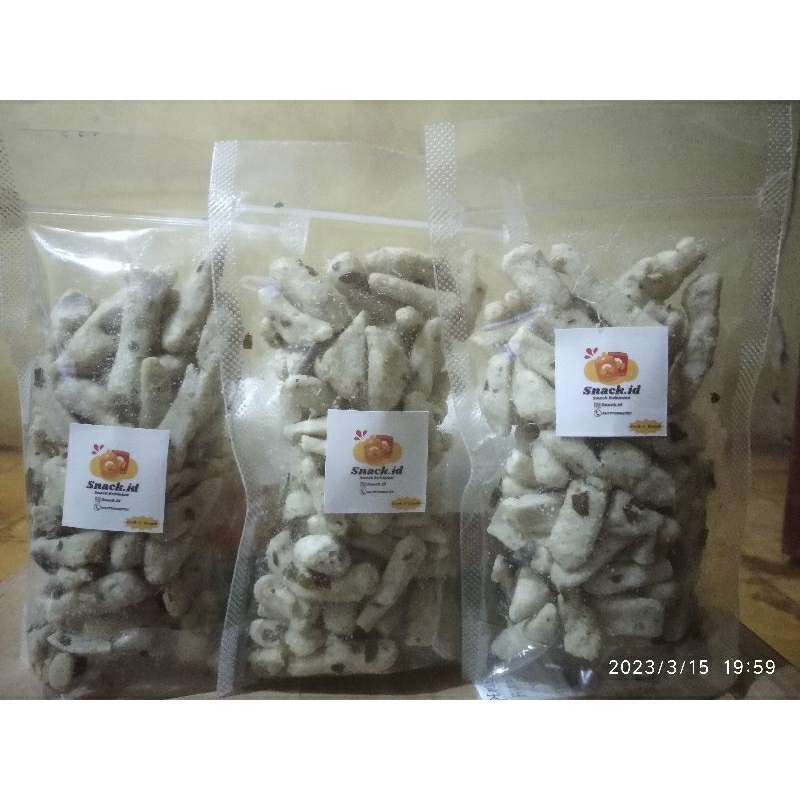 

Basreng Original daun bawang