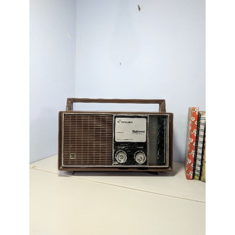 radio national. radio national intelic. radio nasional