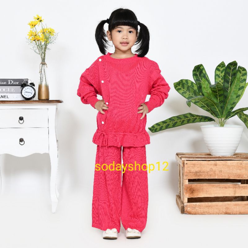 ONE SET RAJUT KULOT JENY ANAK