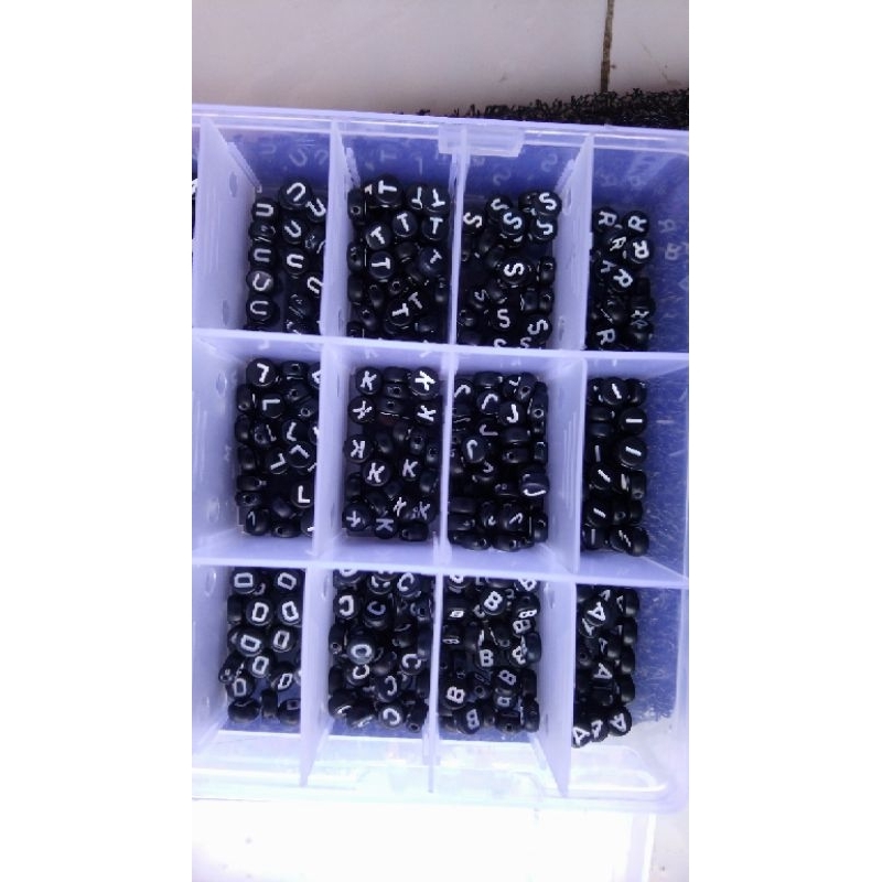 manik huruf bulat bisa pilih