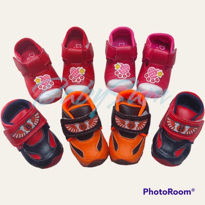 SEPATU BAYI PREWALKER 3-18BULAN MOTIF CEWEK DAN COWOK || SEPATU ANTI SELIP ANAK MERK DAMAR