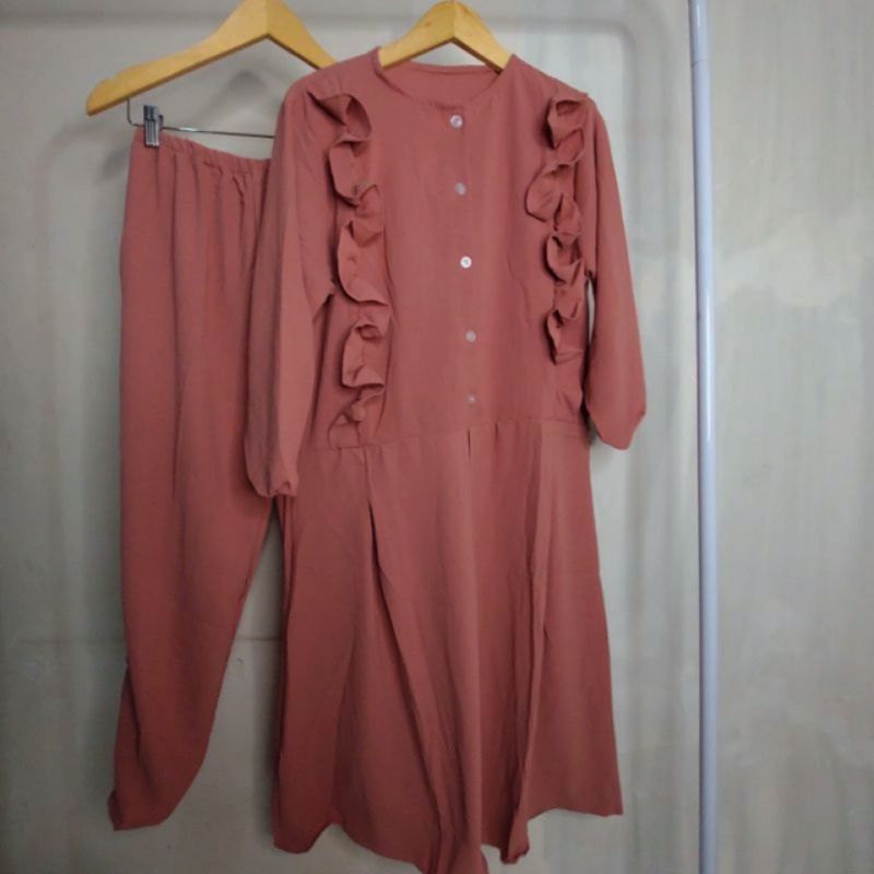 Mesya Setelan Long Tunik Crincle Airflow | One Set Tunik Busui Friendly