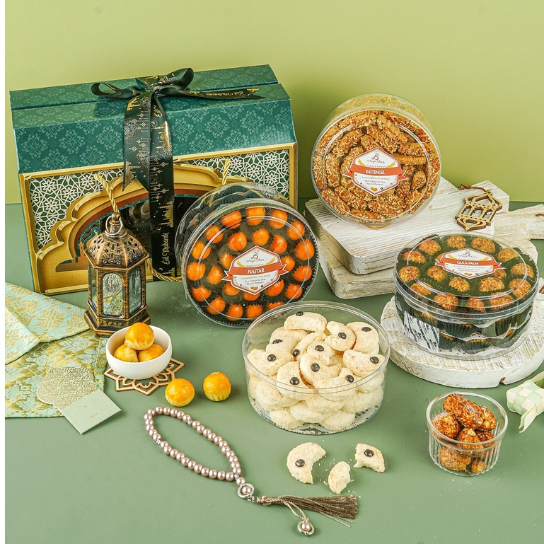 

Hampers Kue Kering Lebaran Premium isi 4 Toples 500gr 100% Home Made