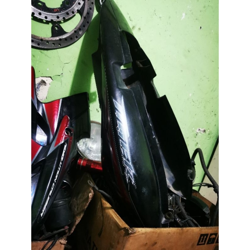 cover body tiger revo ori