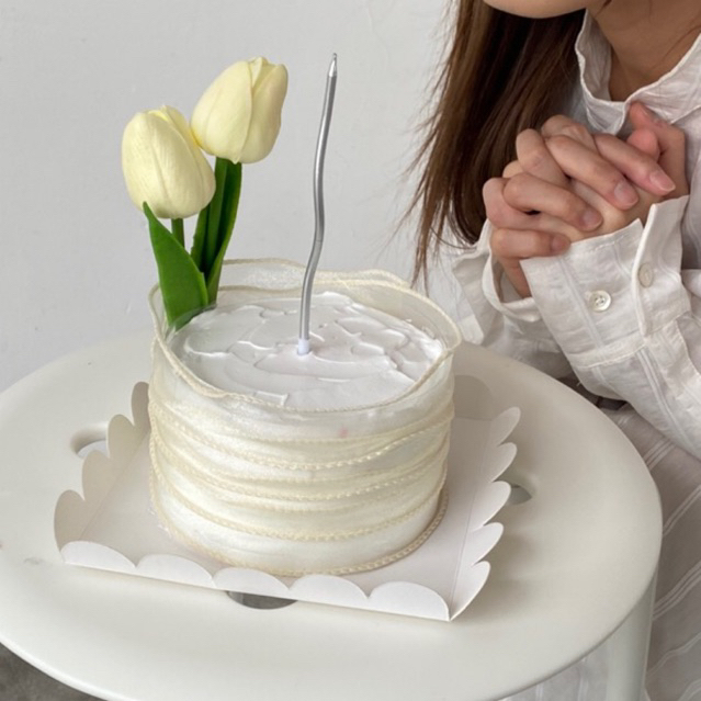 

Tulip Cake