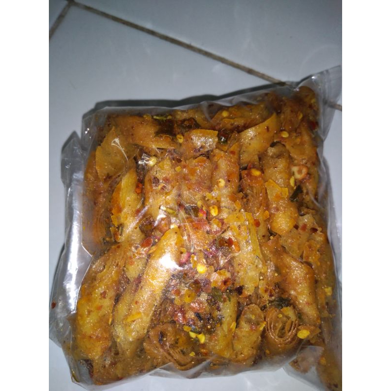 

lumpia pedas daun jeruk 1kg