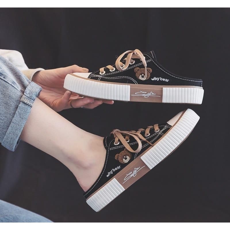 Sepatu Slop Cewek Bahan Kanvas