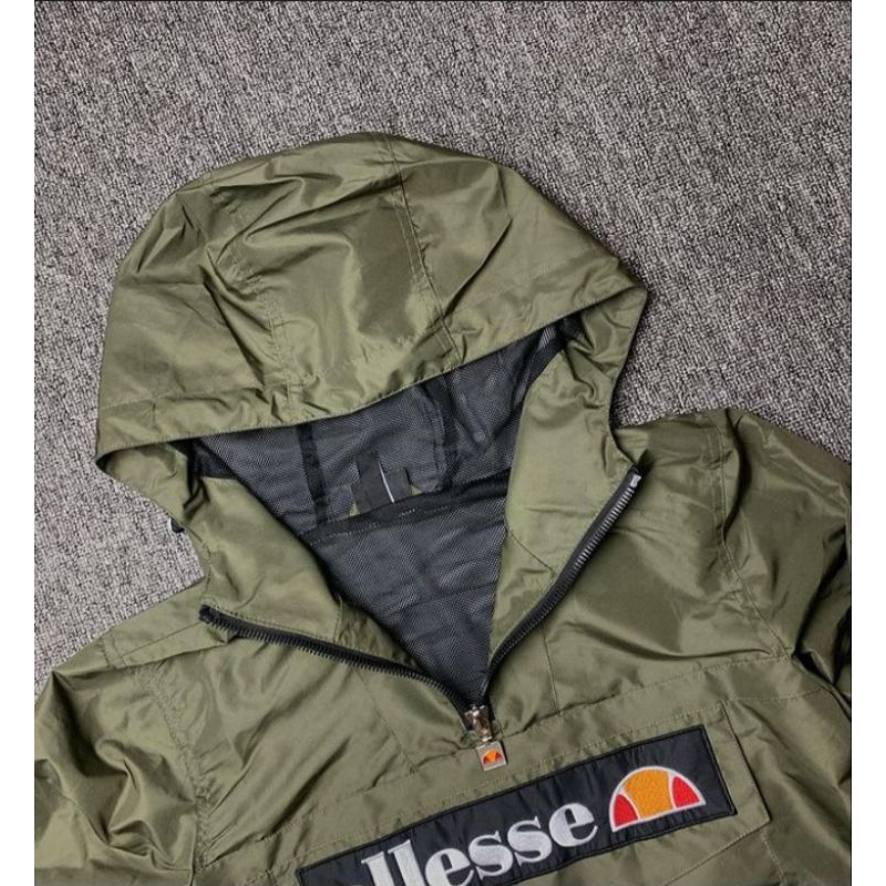 Ellesse mount II jacket in green