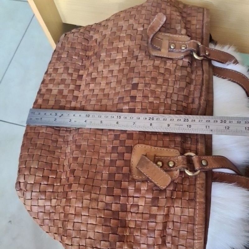 TAS KULIT ANYAM ETNIK PRELOVED ORI