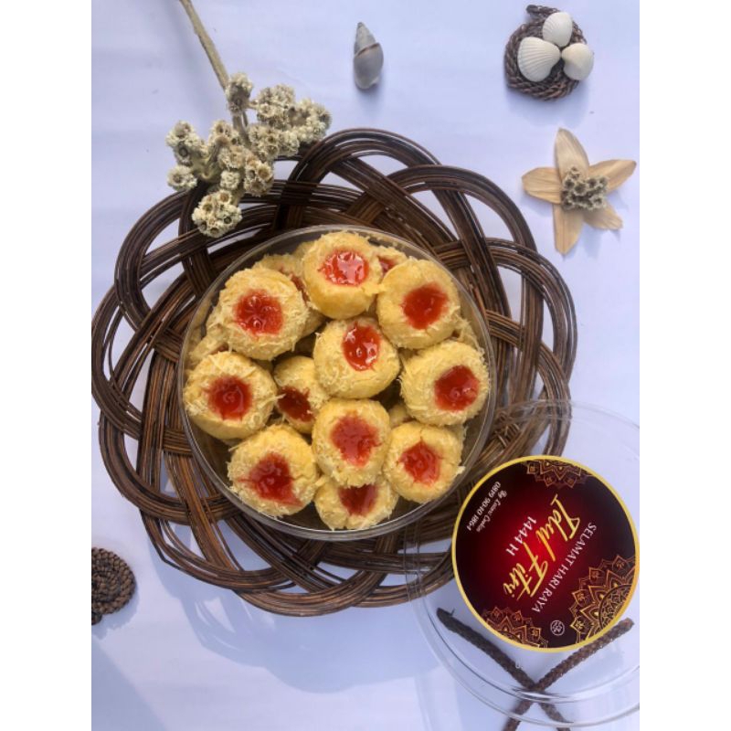 

Thumbprint Keju Strawberry