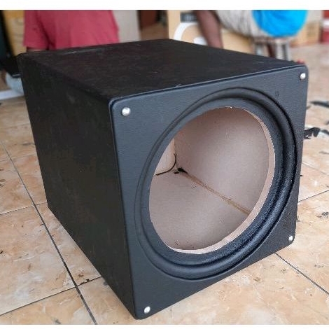BOX SUBWOOFER MODEL JL AUDIO 10 INCH