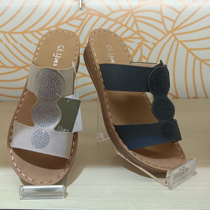 St.Yves sandal wanita branded Matahari