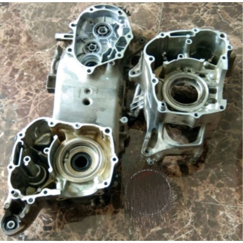 crankces karter Blok mesin  vario 125 old 2013 KZR original