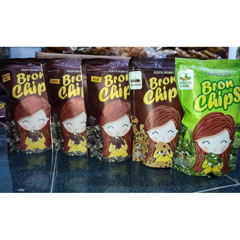 Keripik Brownies Bronchips Tipis Kering Crunchy - Moccachino Chocochip Keju Kacang Almond Chocochips
