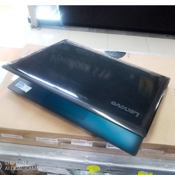 LEPTOP LAPTOP SECOND LE MEMORY 4GB SSD 256 GB 14 INCH GENERASI BARU SLIM MULUS SANGAT