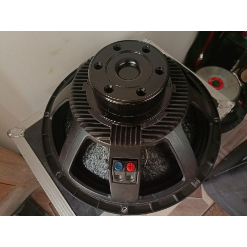 Speaker 18in RCF 18LF N451 neodymium spol 4.5inch