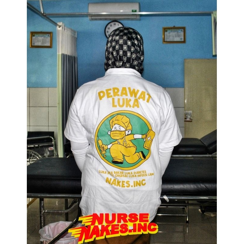 KAOS PERAWAT LUKA