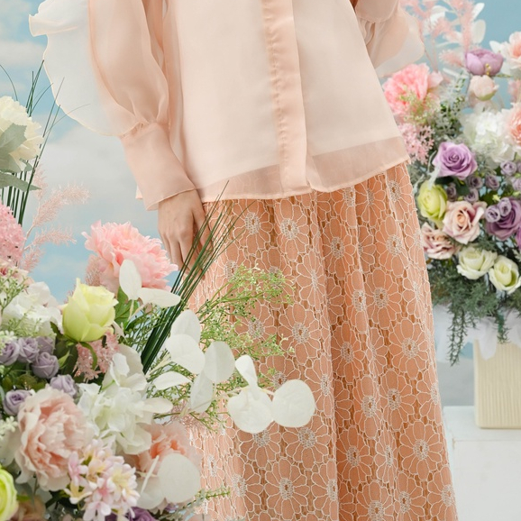 Holy Peony Yoona Cullotes Celana Panjang Brokat Wanita
