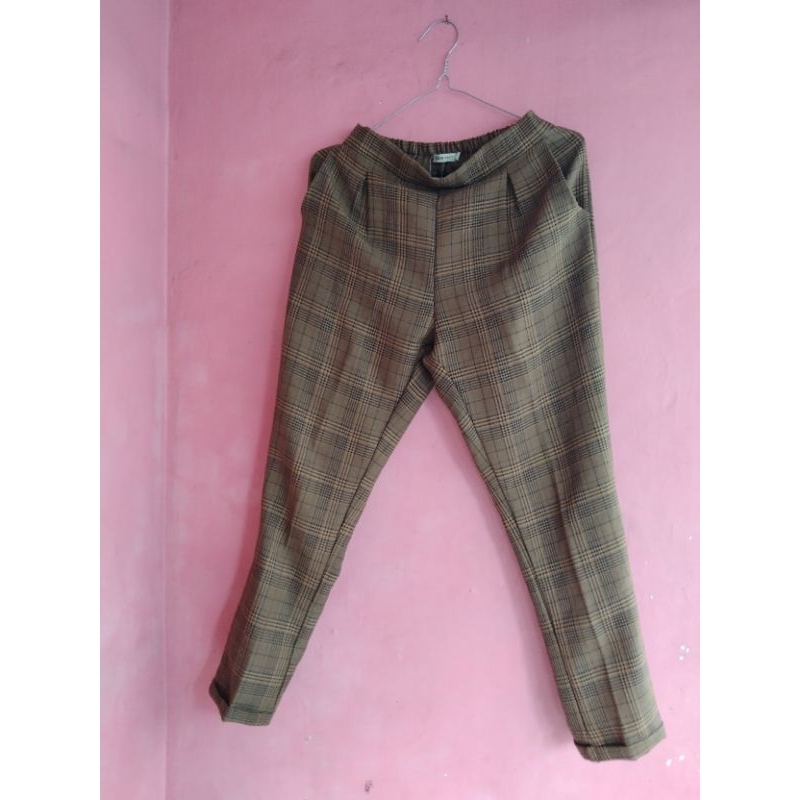 preloved pants by ADA FASHION