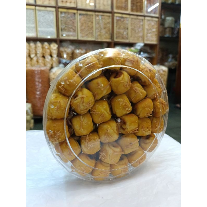 

Nastar Lipat Toples / Nastar Lipat Premium / Nastar Lipat selai nanas toples 500grm