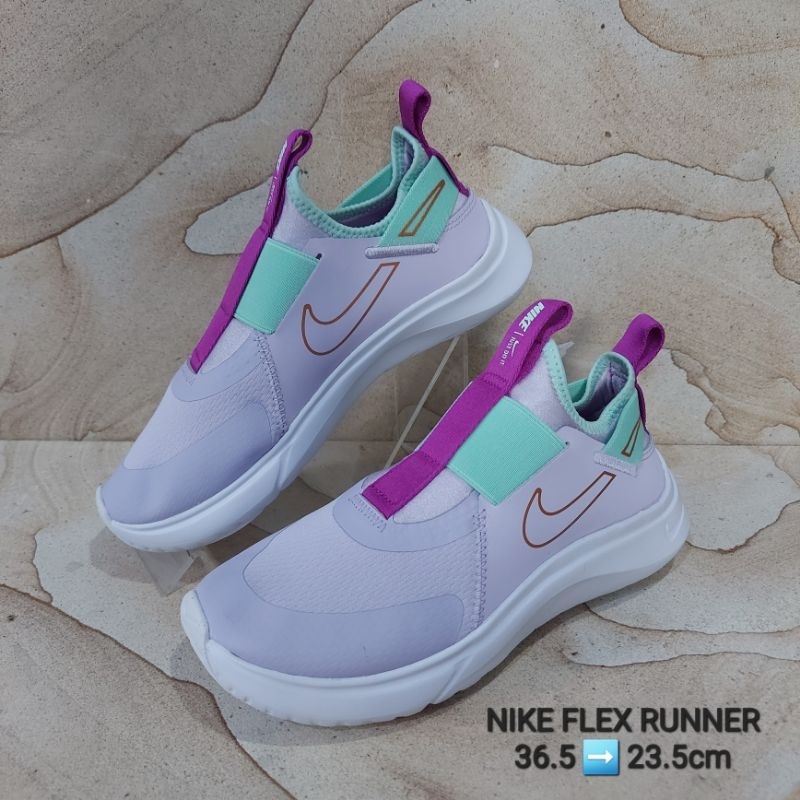 NIKE FLEX RUNNER