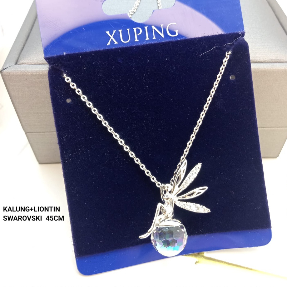 KALUNG SWAROVSKI/ SWAROVSKI NECKLACE