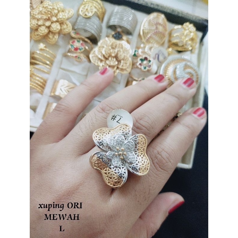 Cincin Mewah Lapis Emas Sepuh Kuat Replika Emas Berlian