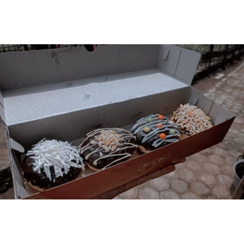 

DONAT MINMUT