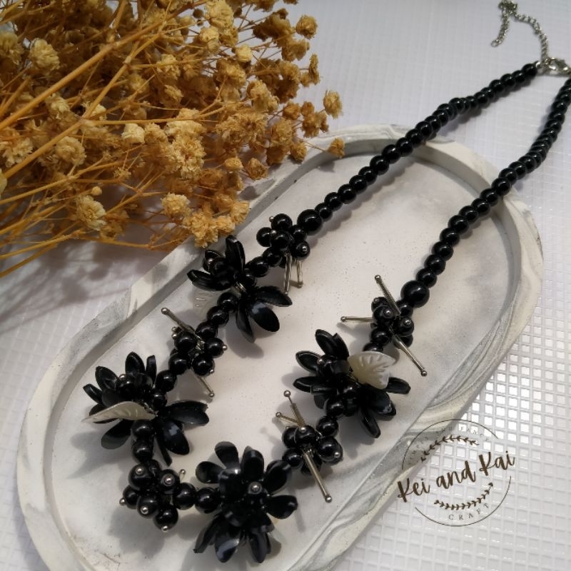 Kalung Hijab Arabella-Kalung Hijab