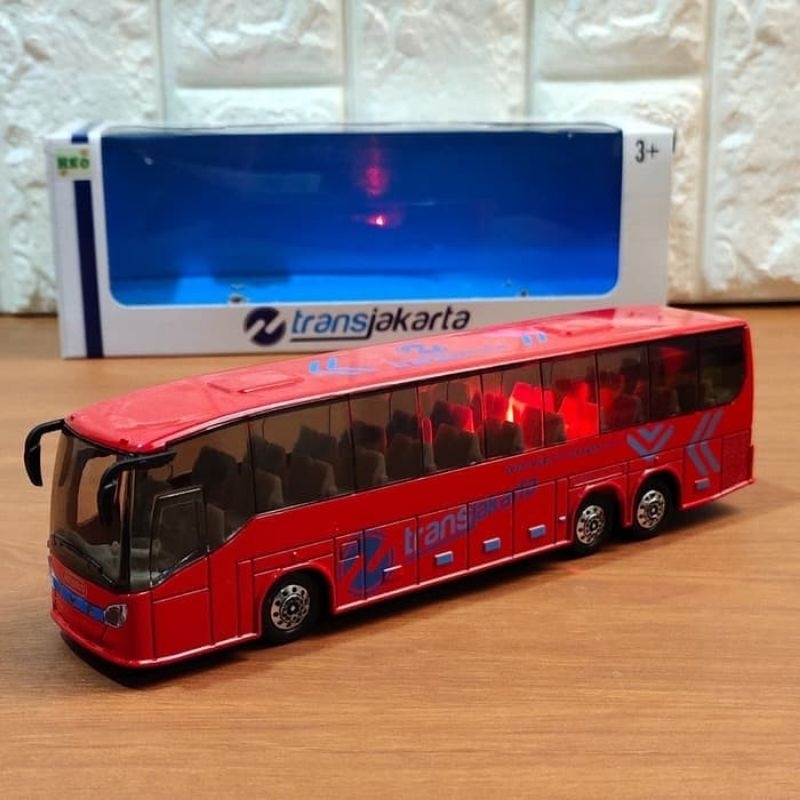 DIECAST BUSWAY TRANSJAKARTA - MINIATUR BUS TRANS JAKARTA DEKORASI