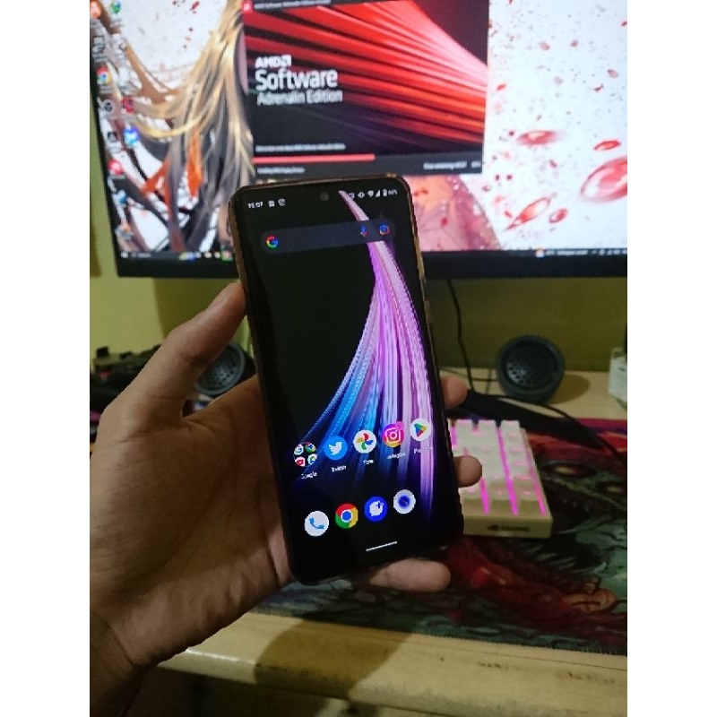 Sharp Aquos Zero 2 Ram 8/256gb LIKE NEW