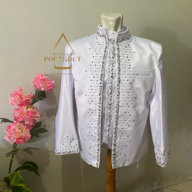 Jas beskap Poethoet akad nikah resepsi putih set peci celana dan selop